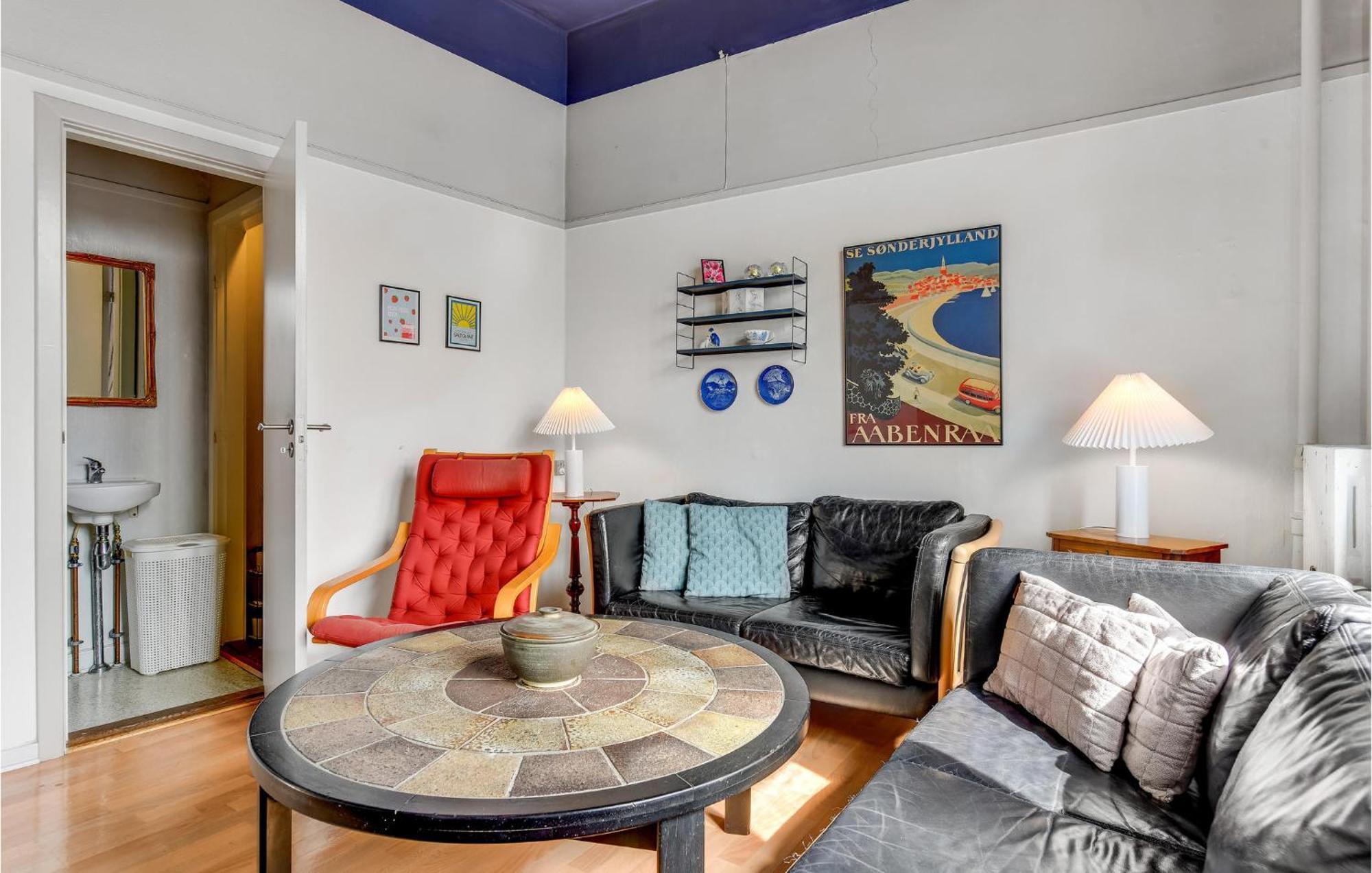 2 Bedroom Stunning Apartment In 奥本罗 外观 照片